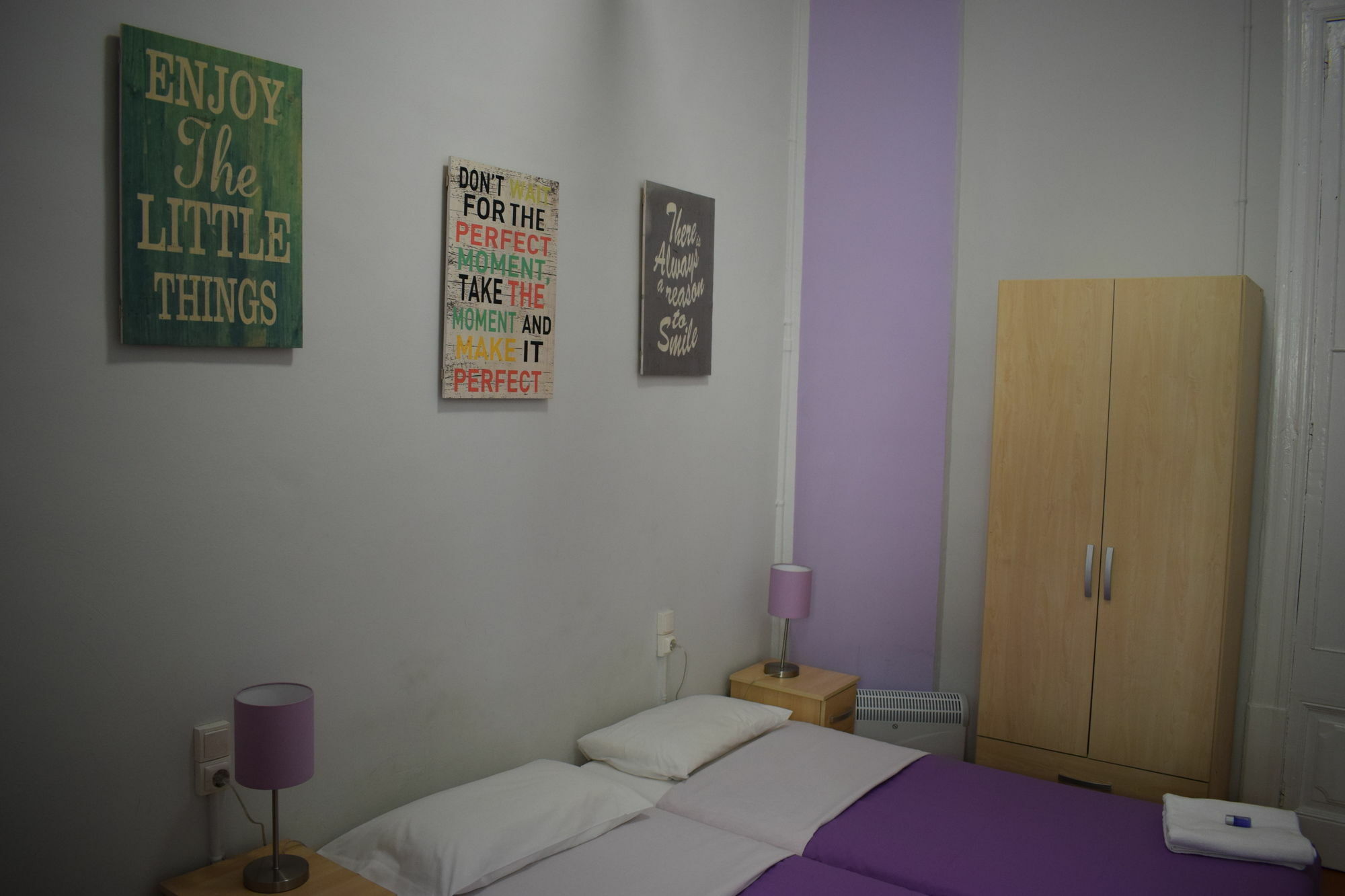 Hostal Mimi Las Ramblas Barcelona Exterior foto